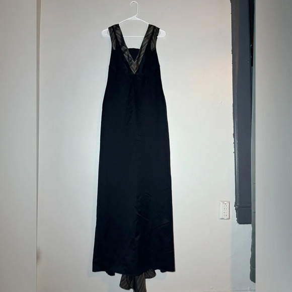 NWT MAX AZRIA Designer Black V Sleeveless Maxi Dress 6 - Picture 1 of 5